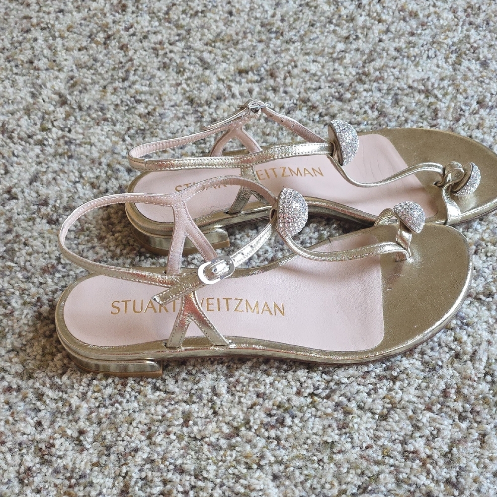 Stuart Weitzman Gold Thong Sandals with Metallic Finish - Picture 6 of 13